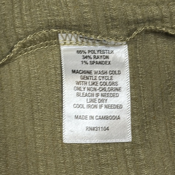 Wonderly Olive Split Neck Sleeveless Tunic Top Women’s 2X - Picture 9 of 13